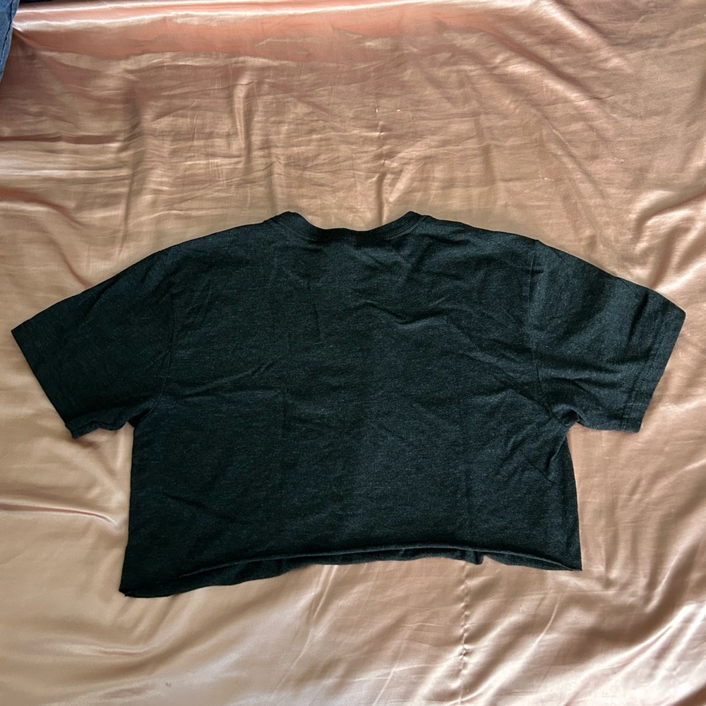 Skeleton Crop tee - Picture 2 of 2